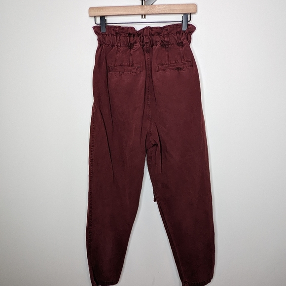 Free People Margate Pleated Paper bag Trouser in Wine | Size xs - Picture 7 of 7